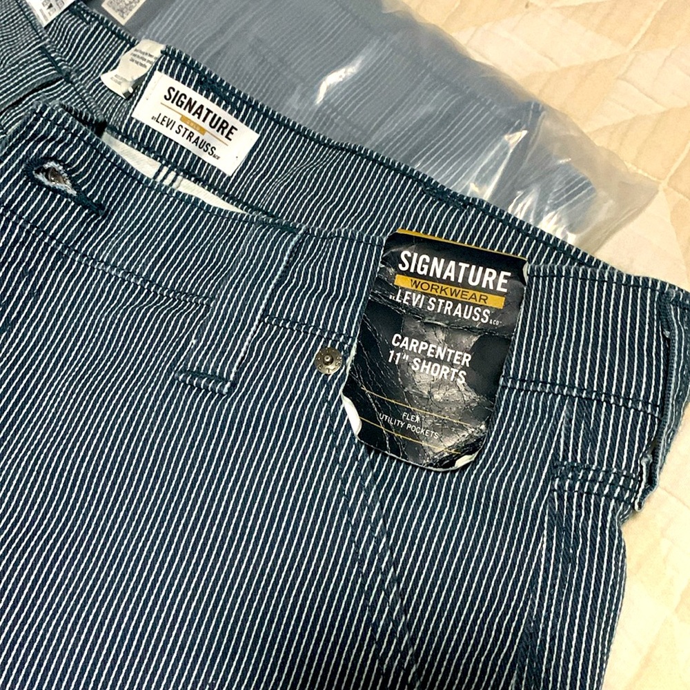 Levi Denim’s Carpenter Work Shorts size 36. NWT. 2 pairs for $30.